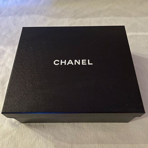 Chanel Sneakers - Picture 8 of 8